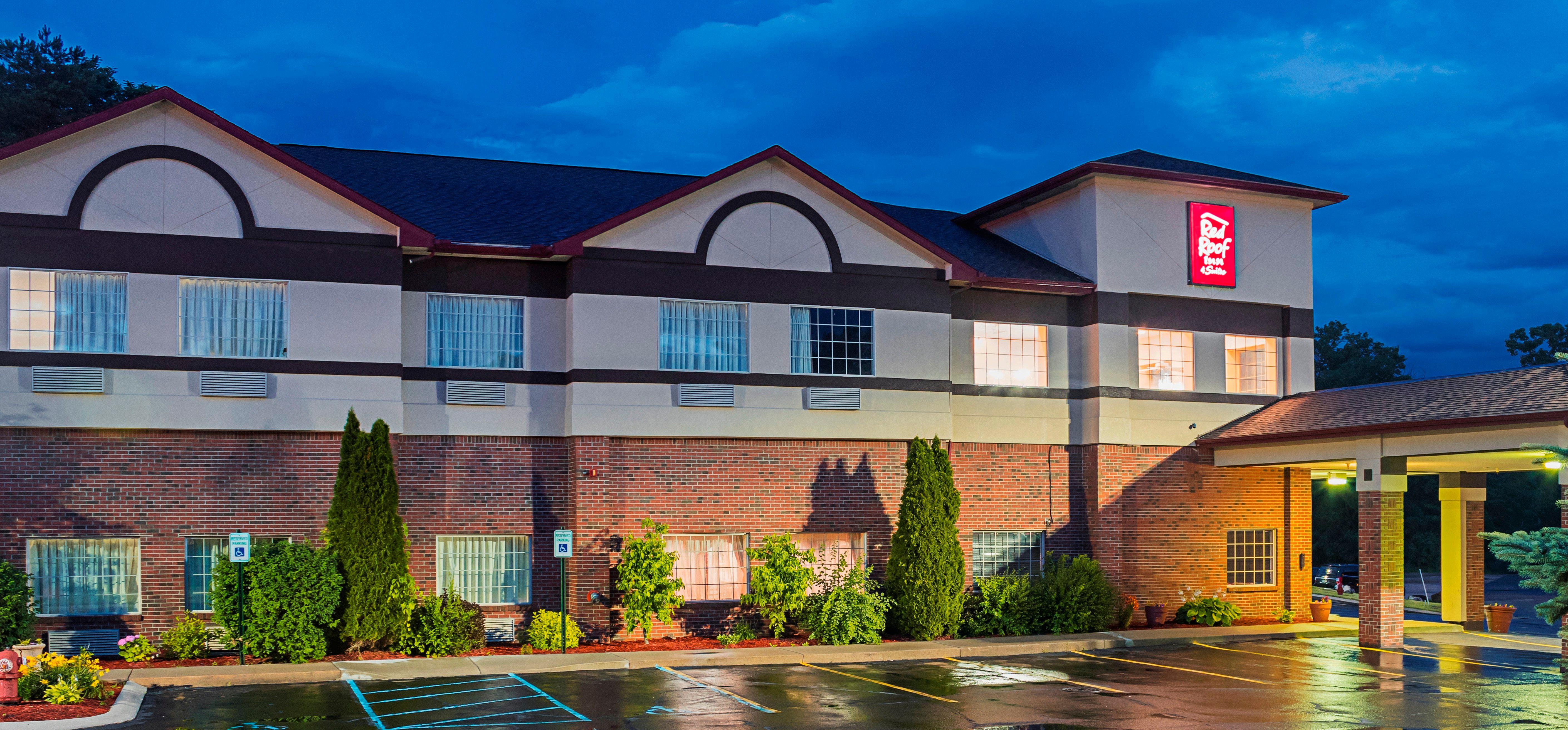 Red Roof Inn & Suites Lake Orion / Auburn Hills Екстер'єр фото