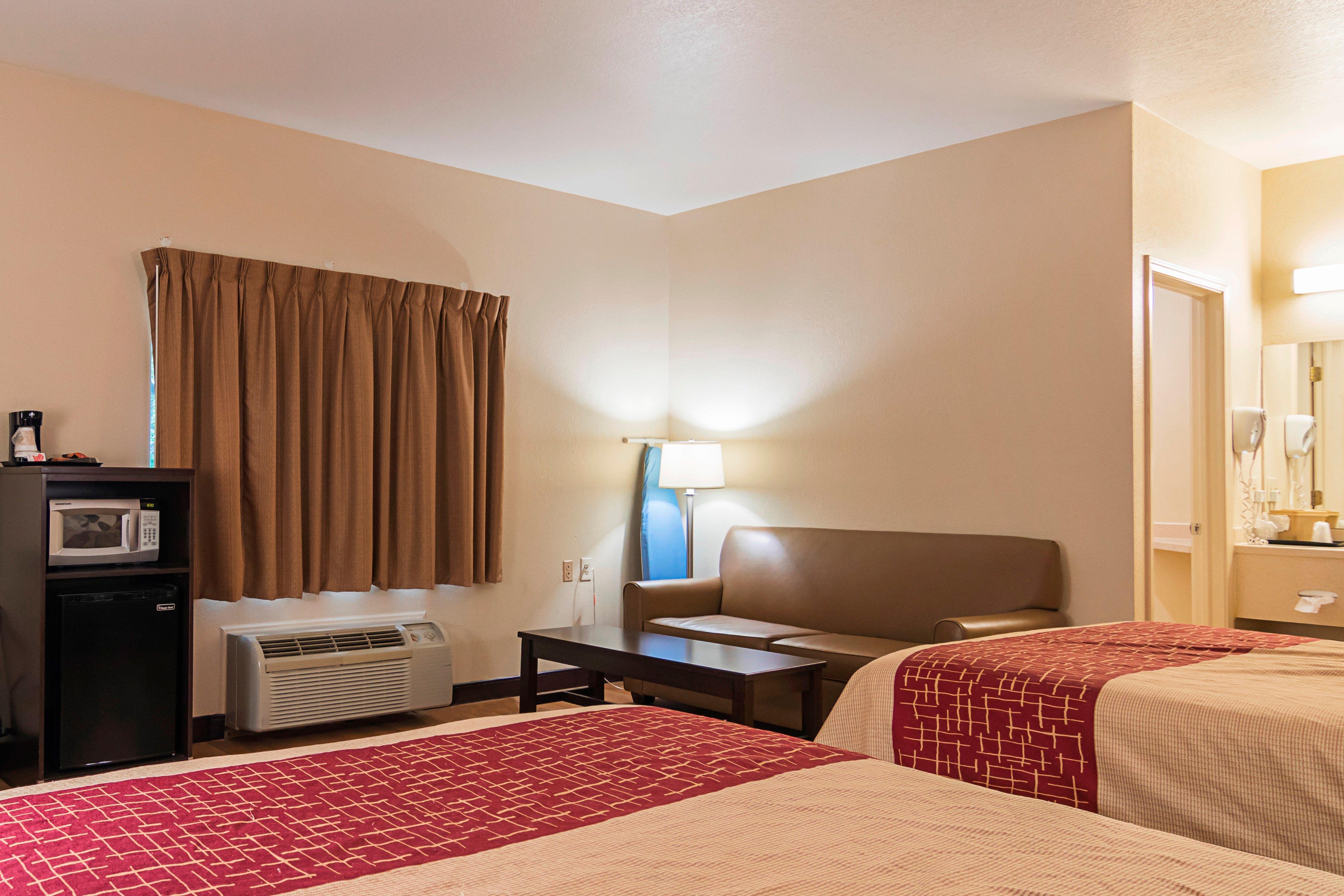 Red Roof Inn & Suites Lake Orion / Auburn Hills Екстер'єр фото
