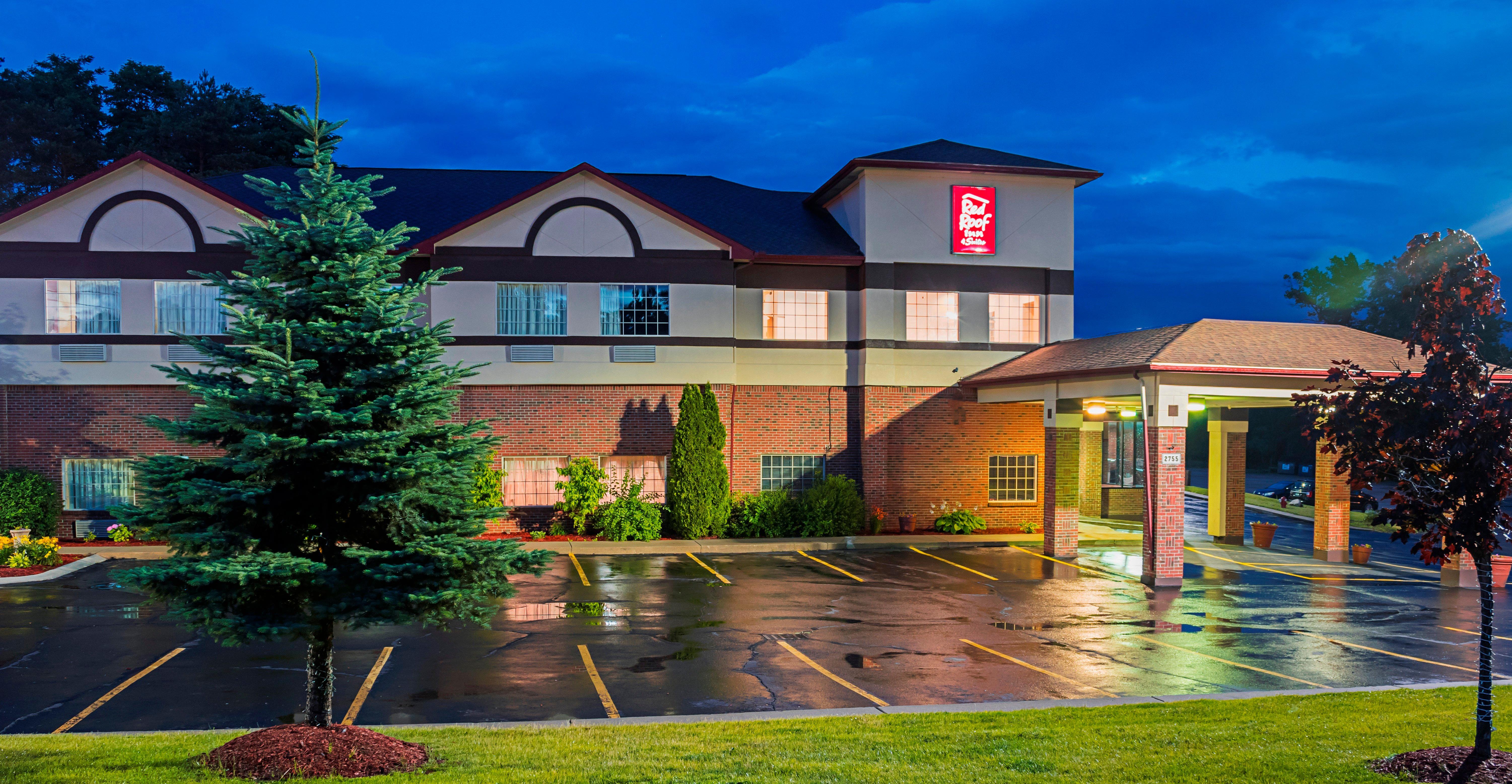 Red Roof Inn & Suites Lake Orion / Auburn Hills Екстер'єр фото