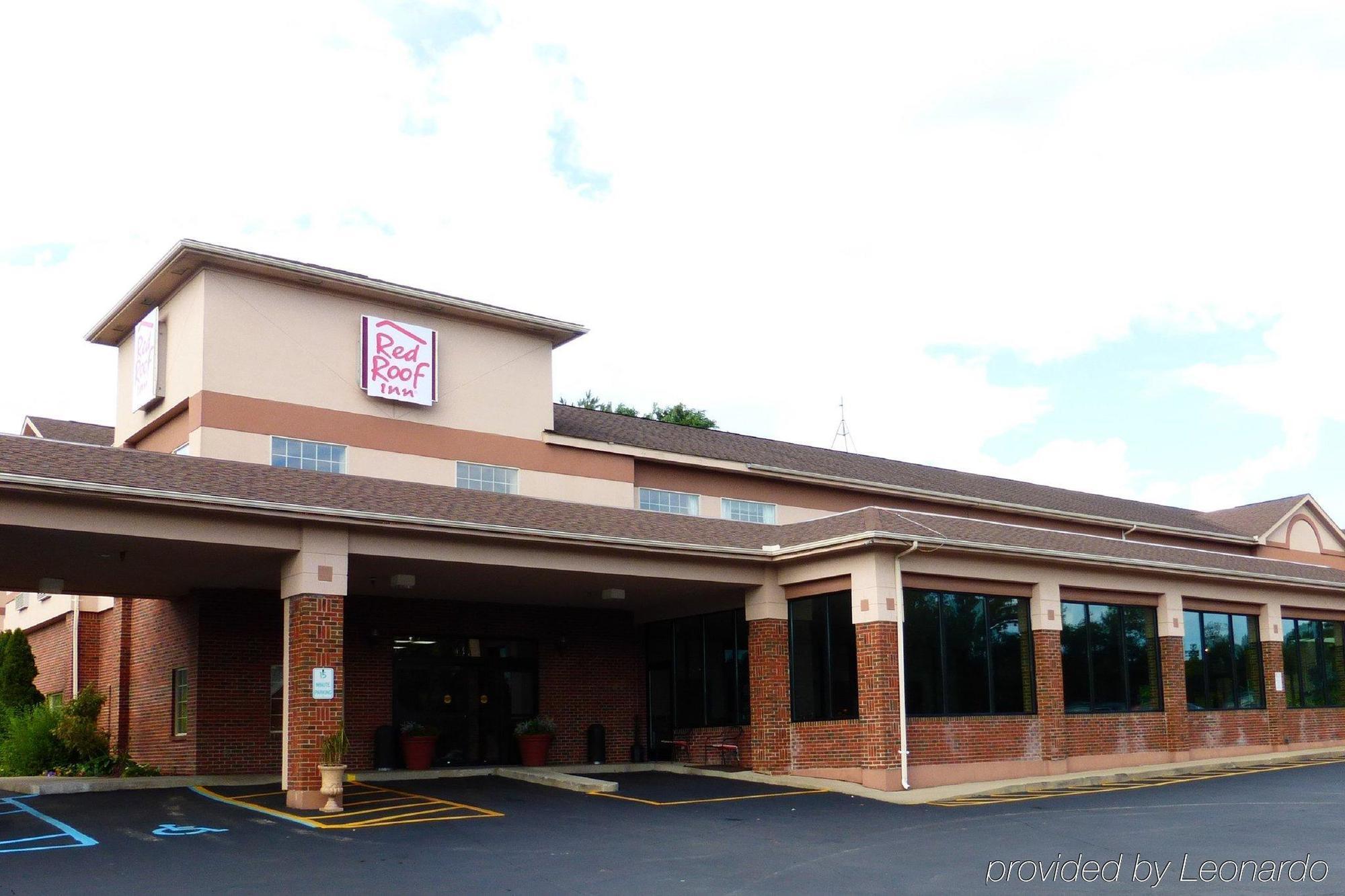Red Roof Inn & Suites Lake Orion / Auburn Hills Екстер'єр фото