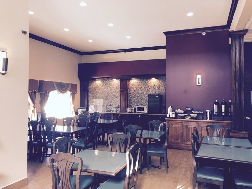 Red Roof Inn & Suites Lake Orion / Auburn Hills Екстер'єр фото